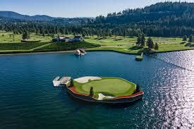 Let's Golf! - A Whimsical Journey Through Quirky Courses